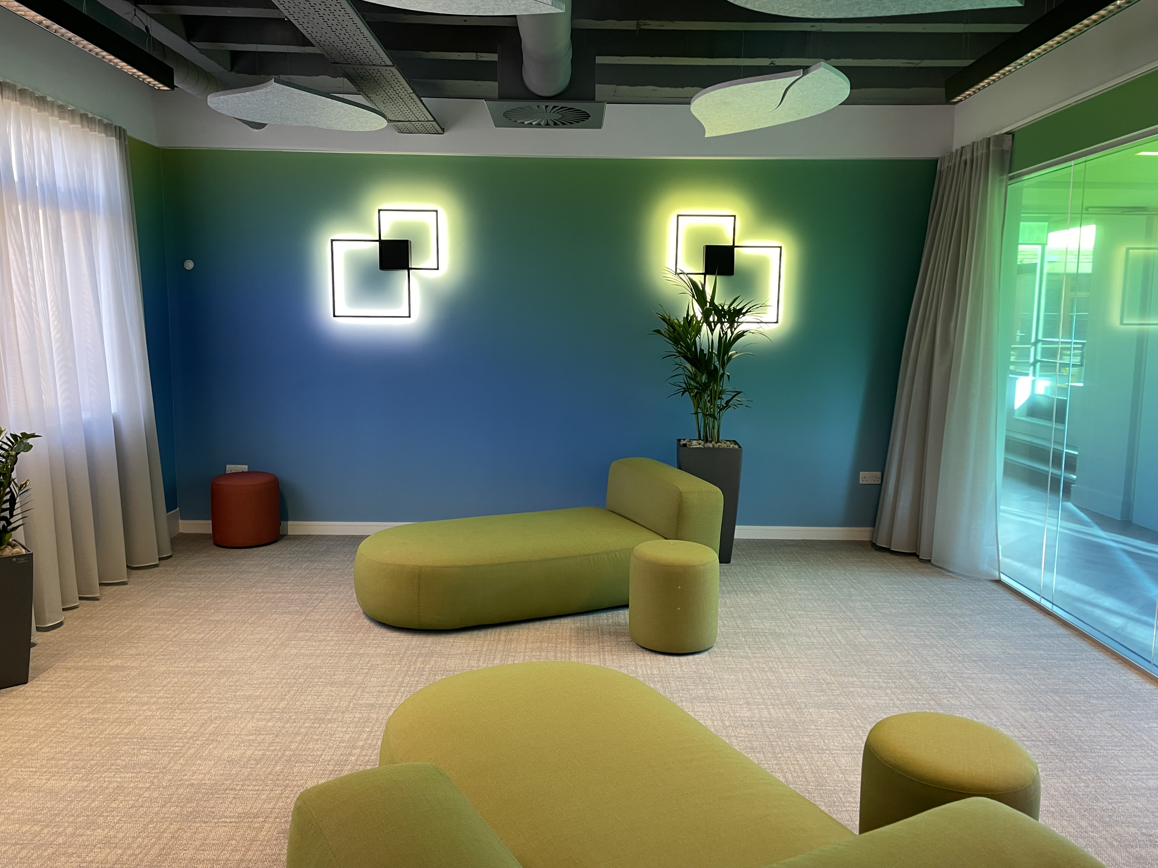 Wheatley House gradient printed wallpaper
