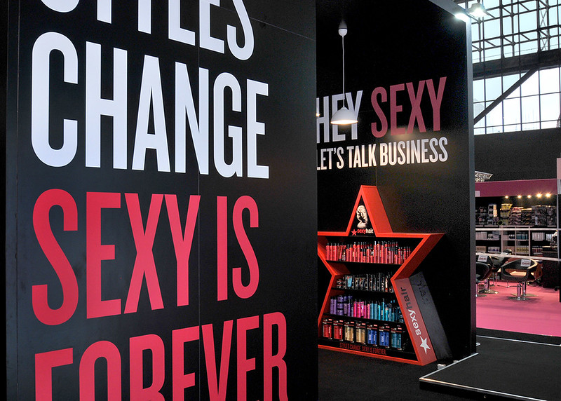 Makeup exhibition stand