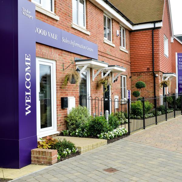 Kilnwood Vale Marketing Suite signage