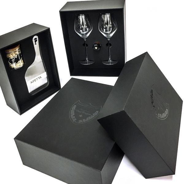 Presentation box with wine glasses